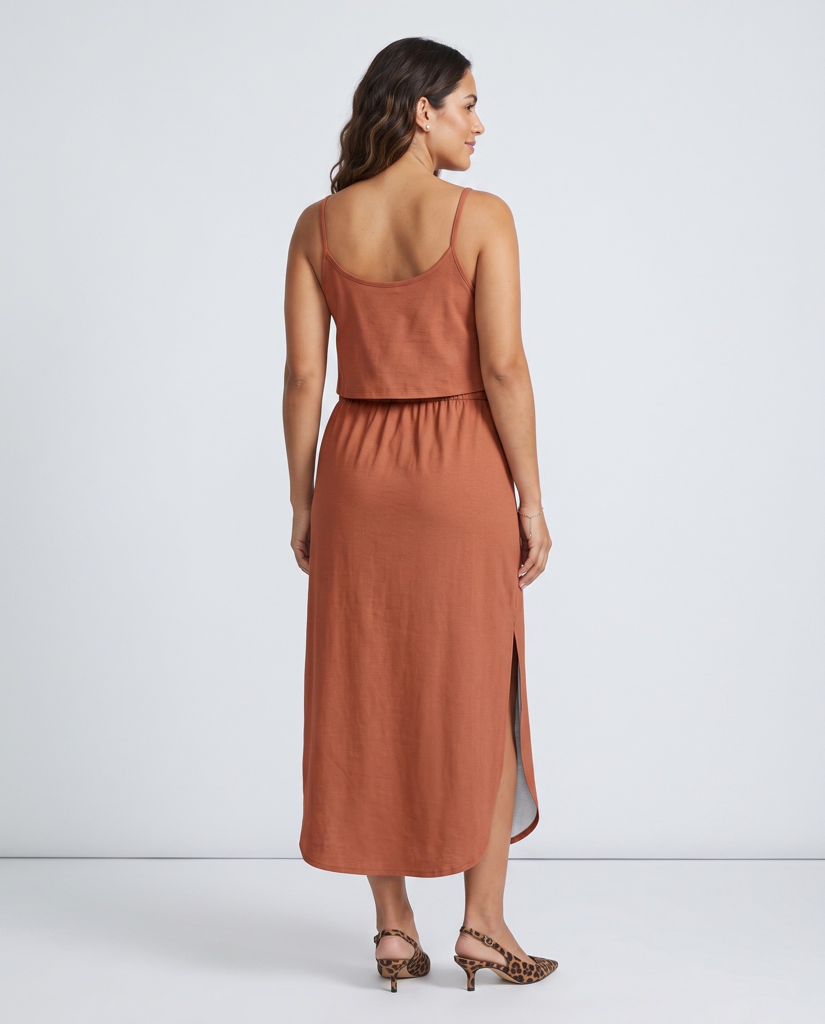 Earthy Slub Linen Texture Resort Wear — view 4