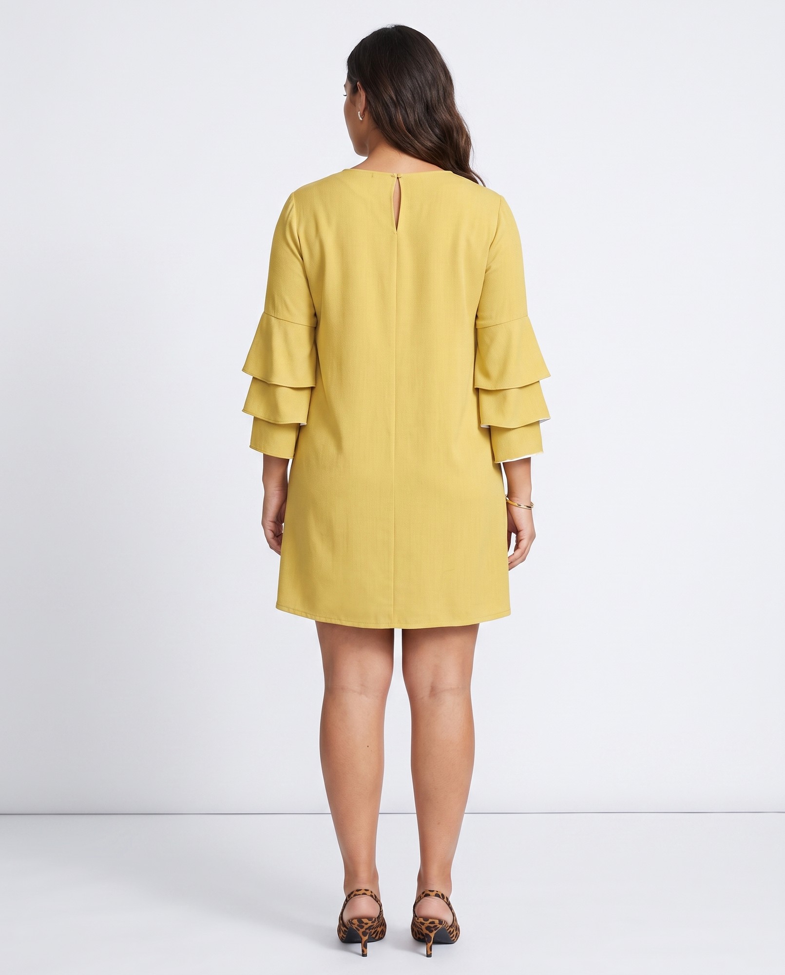 Solid Soft Yellow Quiet Luxury — view 4