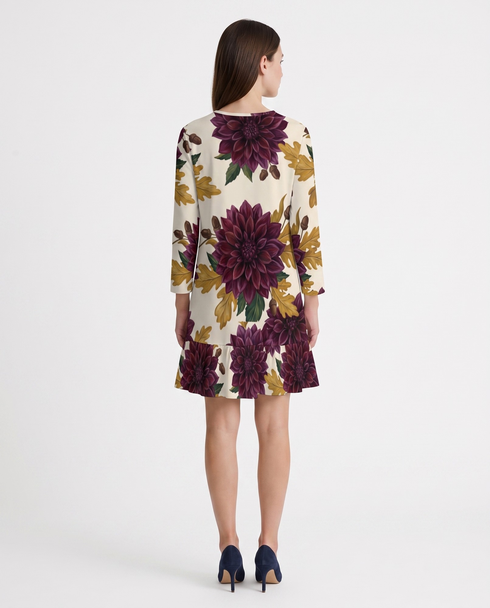 Dahlia Oak Leaf Long Sleeve V-Neck — view 4